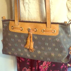 Dooney & Bourke Purse